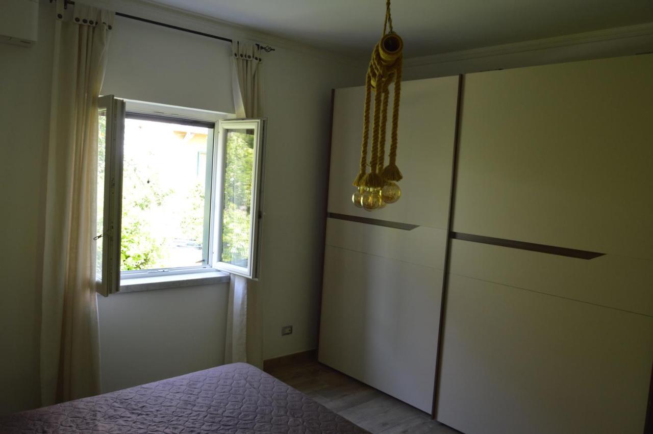 לינה וארוחת בוקר פוזולי La Casa Di Barry מראה חיצוני תמונה