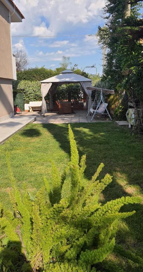 לינה וארוחת בוקר פוזולי La Casa Di Barry מראה חיצוני תמונה